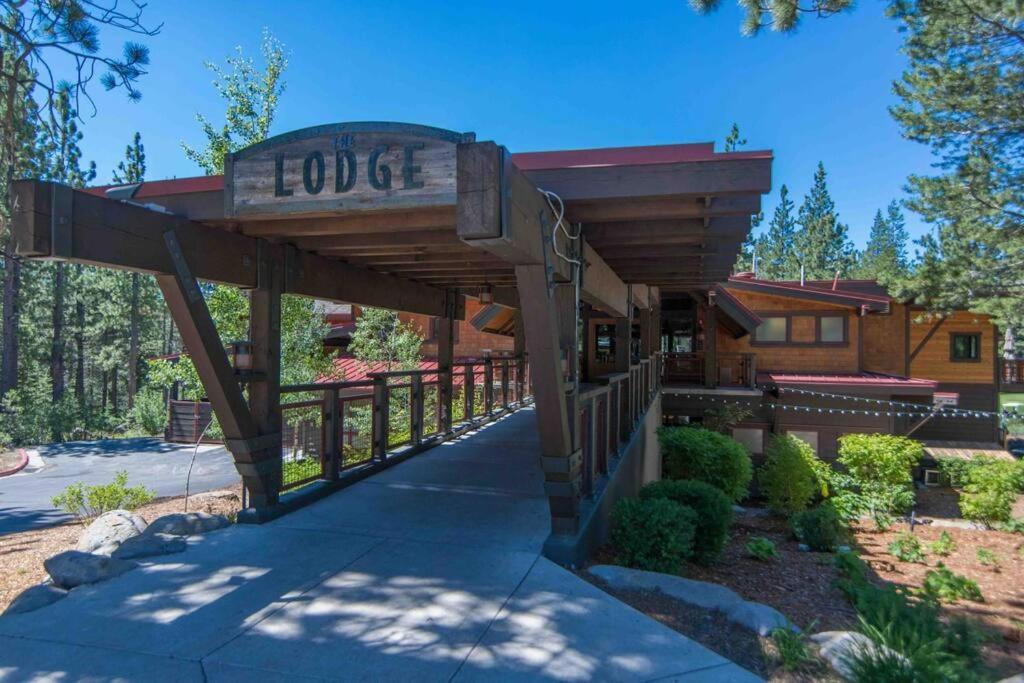 3Br Tahoe Donner Cabin With Hoa Perks Like Pools Hot-Tub Minutes To Trails Lake Golf Тръки Екстериор снимка